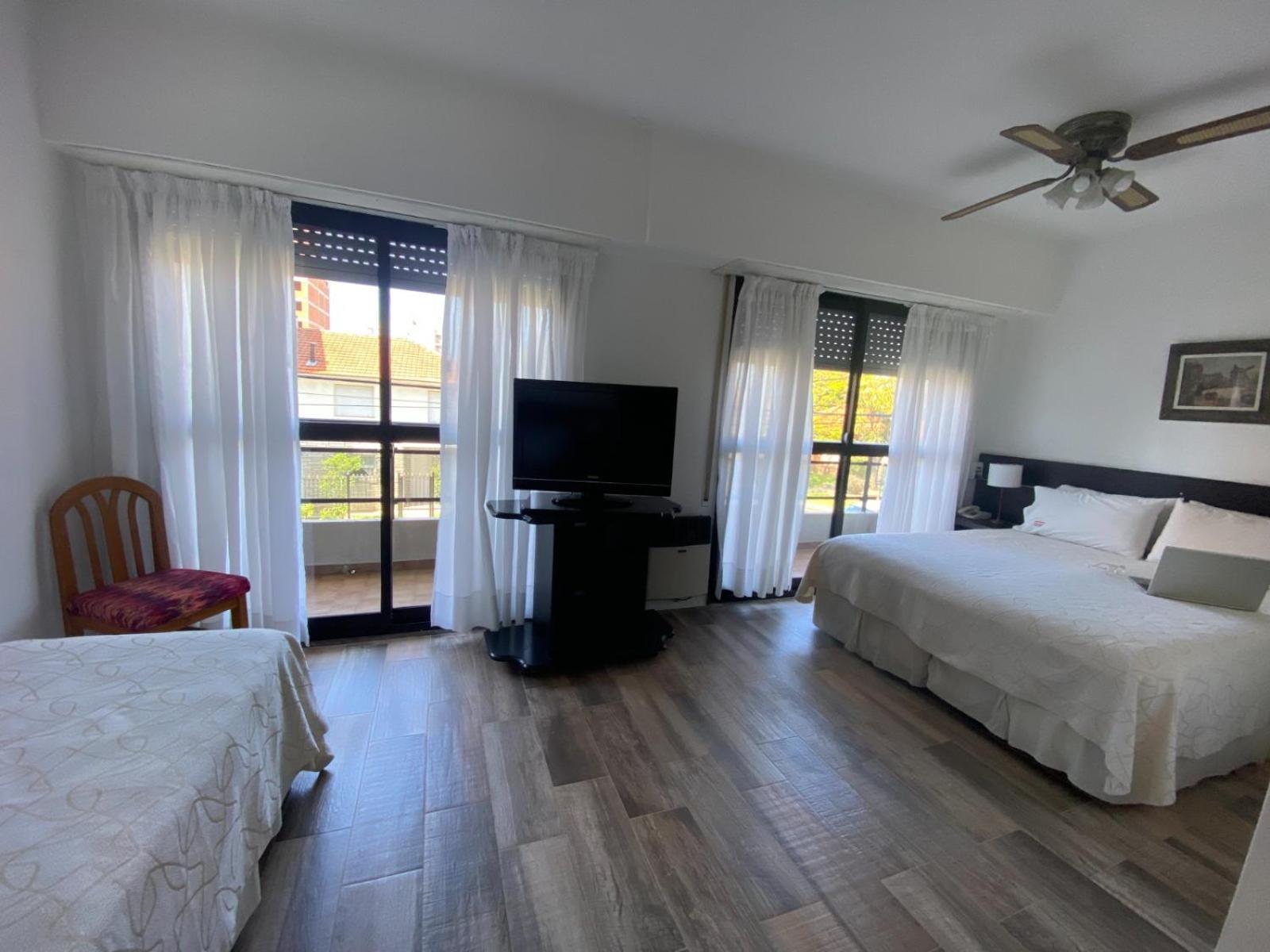 מר דל פלאטה Montecarlo Hotel & Apart מראה חיצוני תמונה